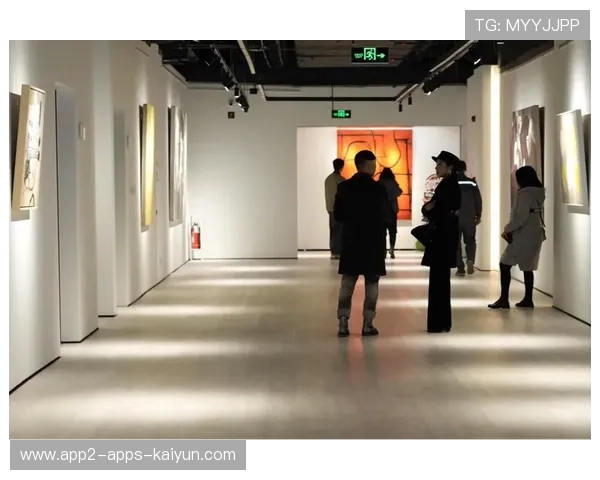 俱乐部开展跨界艺术展提升品牌文化力